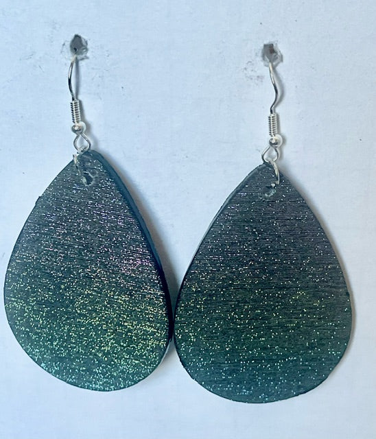 Textured Gradient Dangle Earrings